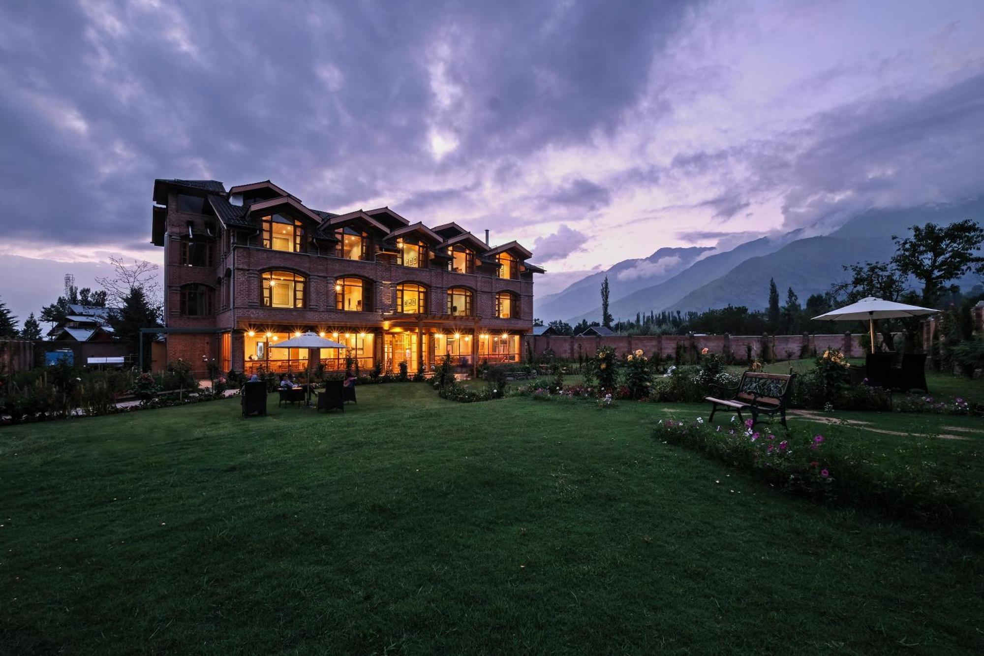 Nadis - A Handcrafted Boutique Hotel Srinagar  Exterior photo